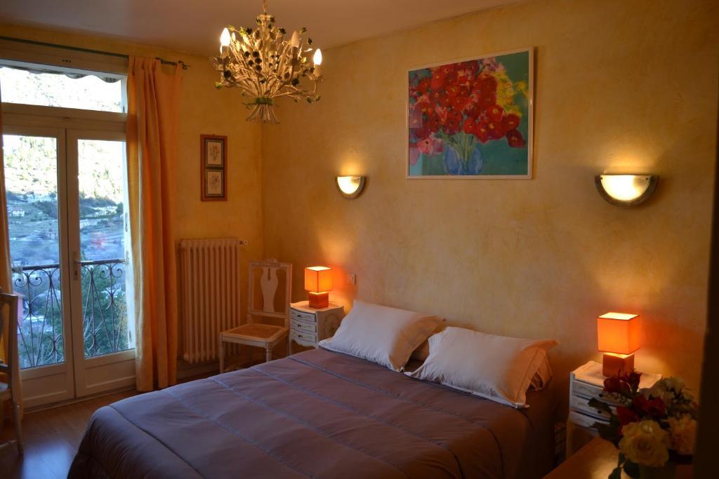 Auberge Provencale Sospel Rom bilde